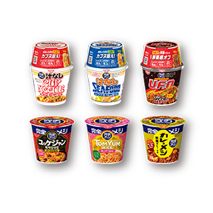 対象の日清完全メシを1個買うと、ファミマル 伊右衛門 毎日すこやかの対象商品が1本無料。