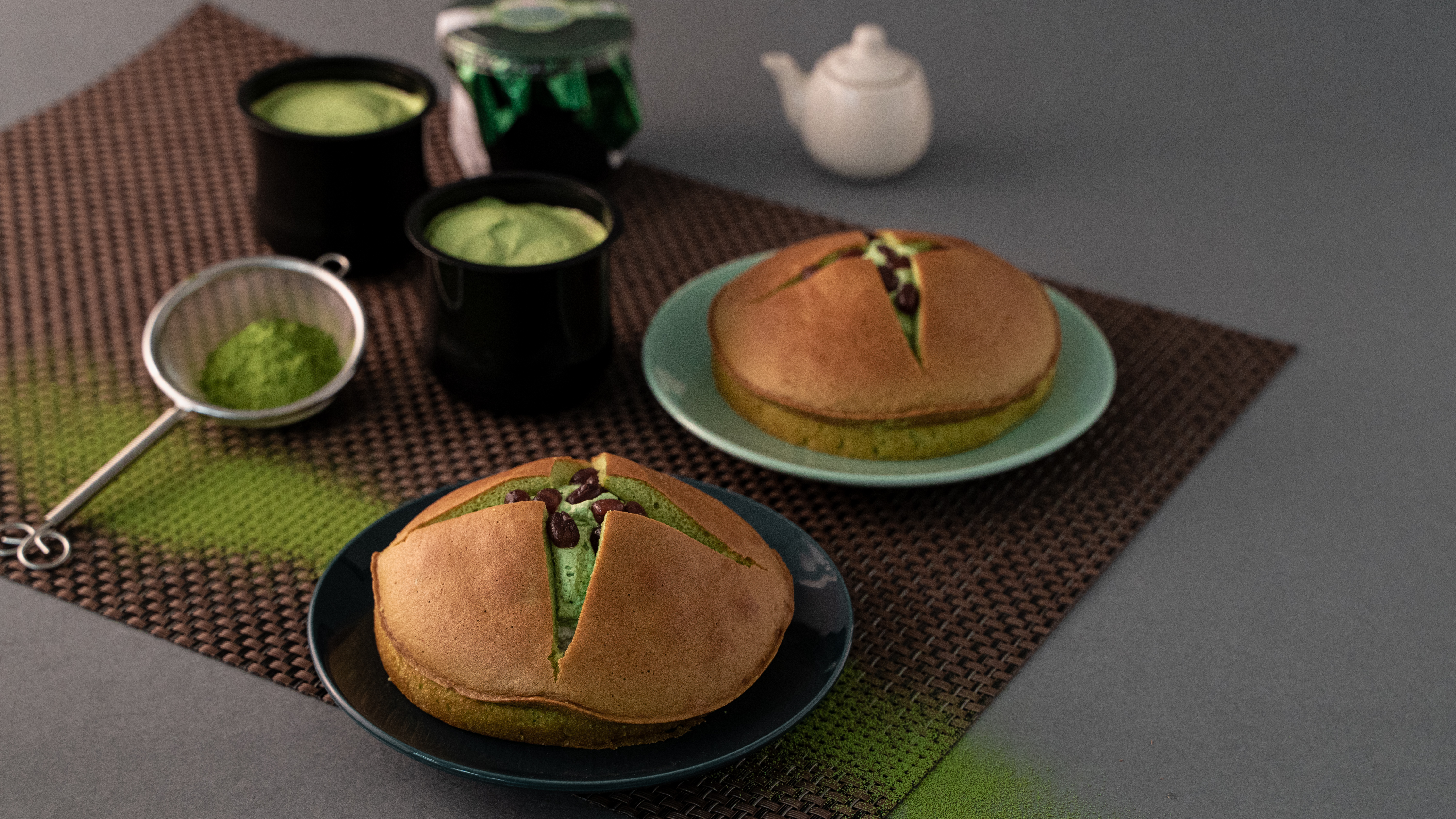 累計販売750万個を超える上林春松本店監修 抹茶スイーツ最新作 旨み抹茶のクリームわらび餅 ダブルクリームサンド 抹茶クリーム ホイップ 7月21日 火 より発売 ニュースリリース ファミリーマート