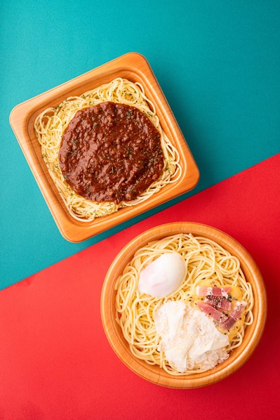 ファミマ40周年 40のいいこと の1つ もっと美味しく 麺の食感が変わった ファミマのパスタ 大刷新 プリッと食感 ミートソース もちっと食感 カルボナーラ 食感にこだわり メニューに最適な麺を組み合わせた自信作を続々展開 ファミリーマート