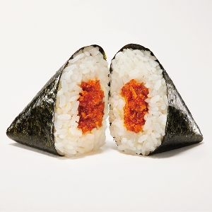 ファミマ40周年 40のいいこと の1つ あなたのうれしい 懐かしの看板商品復活祭 開催 サークルk サンクス Am Pmのヒット商品や ファミマ懐かしのヒット商品が8月31日 火 より期間限定で発売 玉木宏さんを起用した新tvcm放映や 著名人の方々の 思い出の