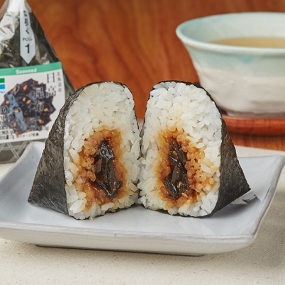 ファミリーマートのおむすびは 保存料 合成着色料 甘味料不使用 2月15日 月 から定番おむすび5種類のお買い得セールを実施中 ニュースリリース ファミリーマート ファミリーマートのおむすびは 保存料 合成着色料 甘味料不使用 2月15日 月 から定番おむすび5種類のお買い得セールを実施中 ニュースリリース ファミリーマート