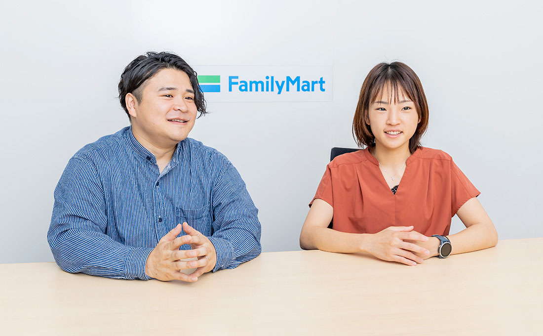 インタビューに応じる田島さんと石川さんの写真