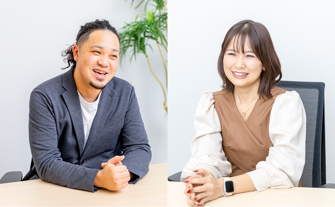 インタビューに笑顔で応じる埀門さんと石川さんの写真