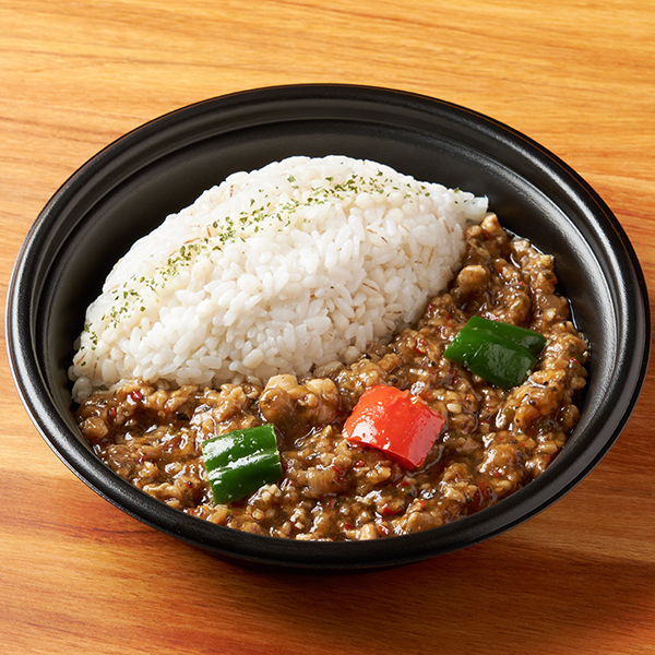 【関東の一部】オイスターの旨味広がるガパオライス（麦入りごはん ）