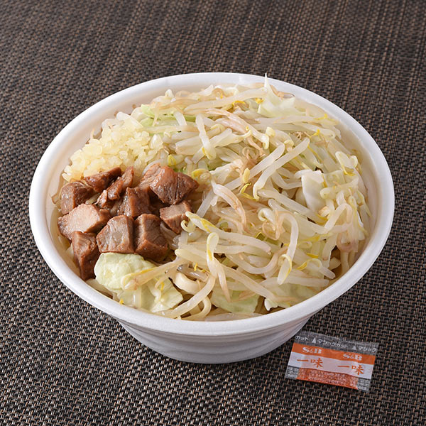 【関東・東海・関西】ラーメン荘 歴史を刻め監修 ファミマの豚ラーメン