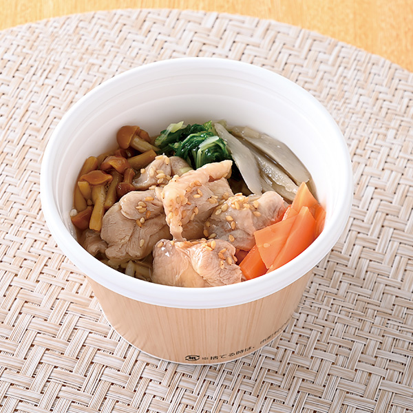 たんぱく質が摂れる　鶏と野菜の和風スープ
