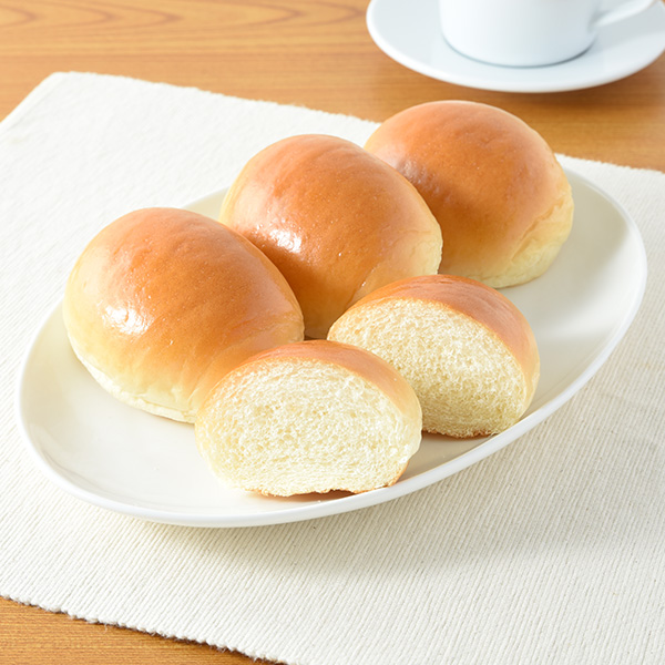 しっとりやわらかバターロール4個入