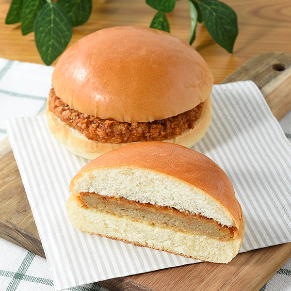 お肉たっぷりメンチカツバーガー ｜商品情報｜ファミリーマート