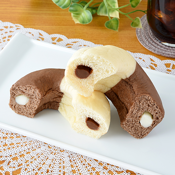 白と黒のリングパン 商品情報 ファミリーマート