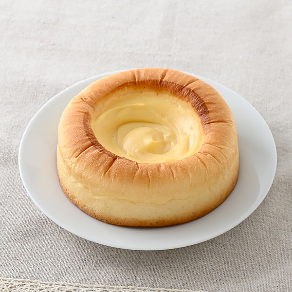 たっぷりクリームパン