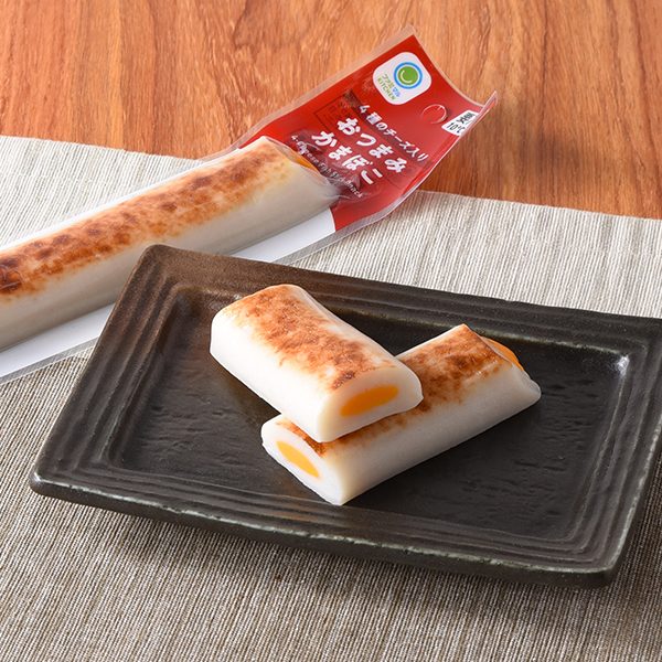 4種のチーズ入りおつまみかまぼこ ｜商品情報｜ファミリーマート