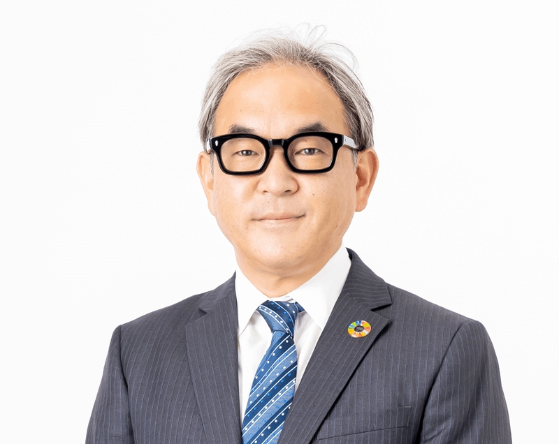 足立 光 近影