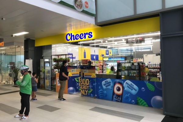 海外視察（シンガポール）でのフィールドワークの様子