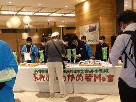 わかめ販売会の様子