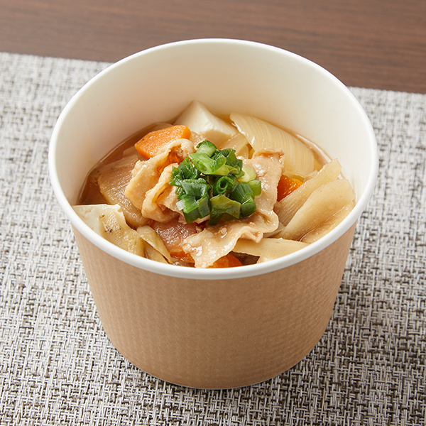 肉と野菜の旨み広がる！豚汁