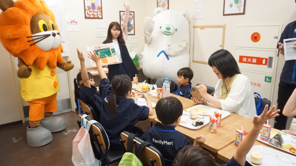 ラクチュロースの働きに関するクイズの様子