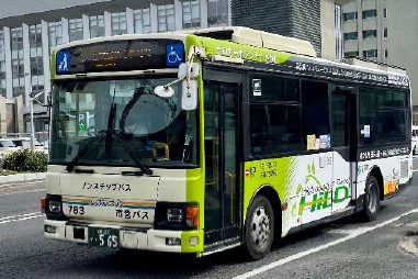 佐賀市を走る市バスのイメージ画像