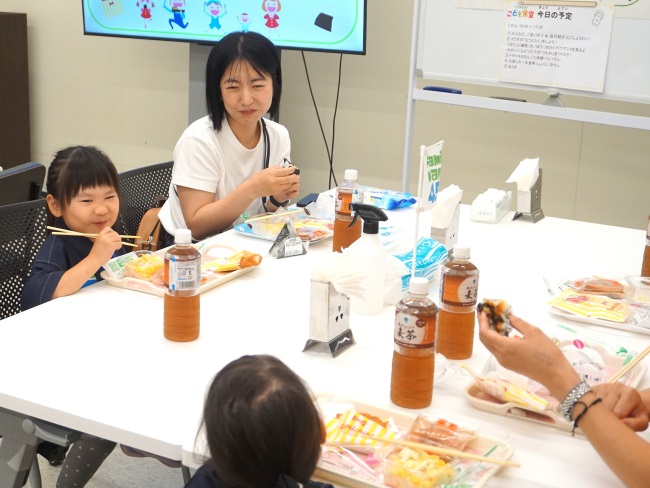 お食事タイムの様子