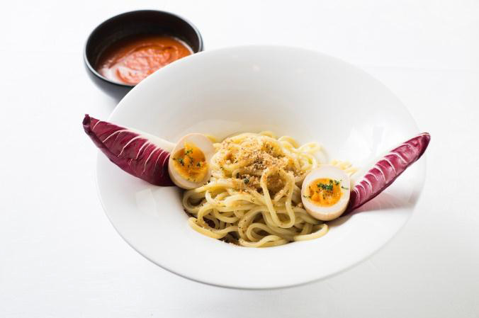 イタリアンつけ麺 ９００円（税込）